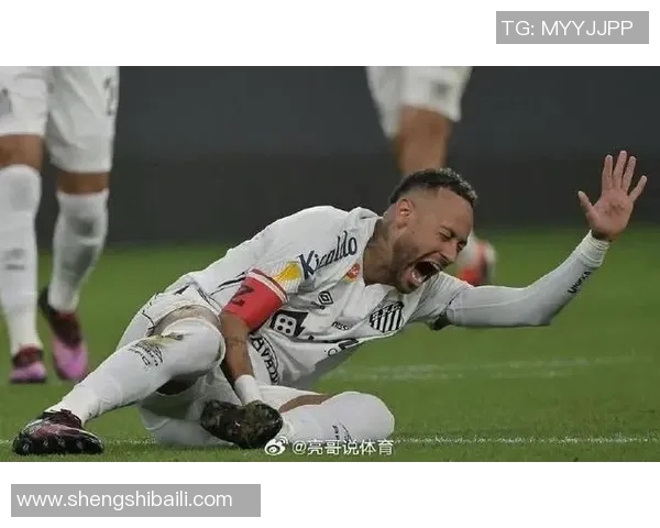 近期受伤的足球明星们的伤情分析与复出时间预测