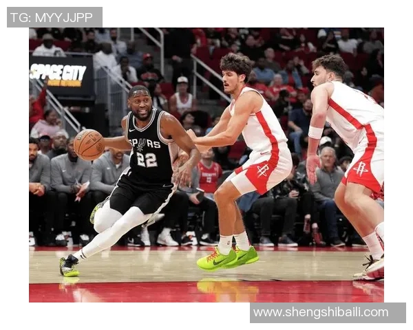 火箭队季前赛对阵上海队精彩视频回顾与赛后分析 火箭队季前赛对阵上海队精彩视频回顾与赛后分析