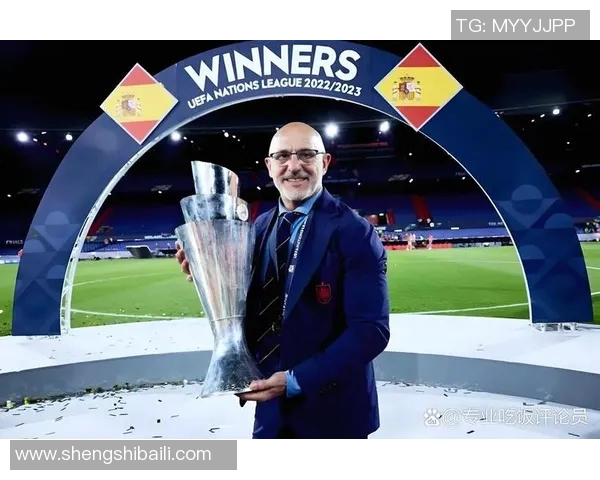 历届欧洲杯冠军主教练的辉煌历程与战术风云解析